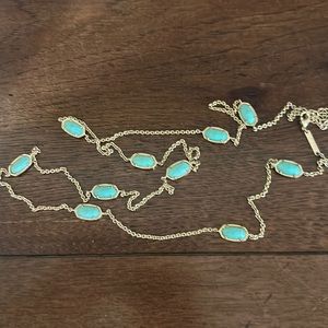 Kendra Scott necklace